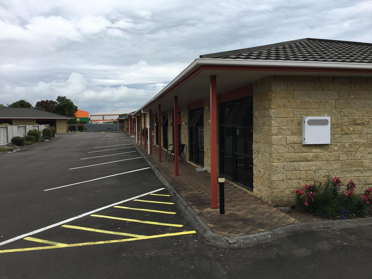 Kiwi Court Motel Hawera Exteriör bild
